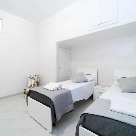 Casa Dea Naples